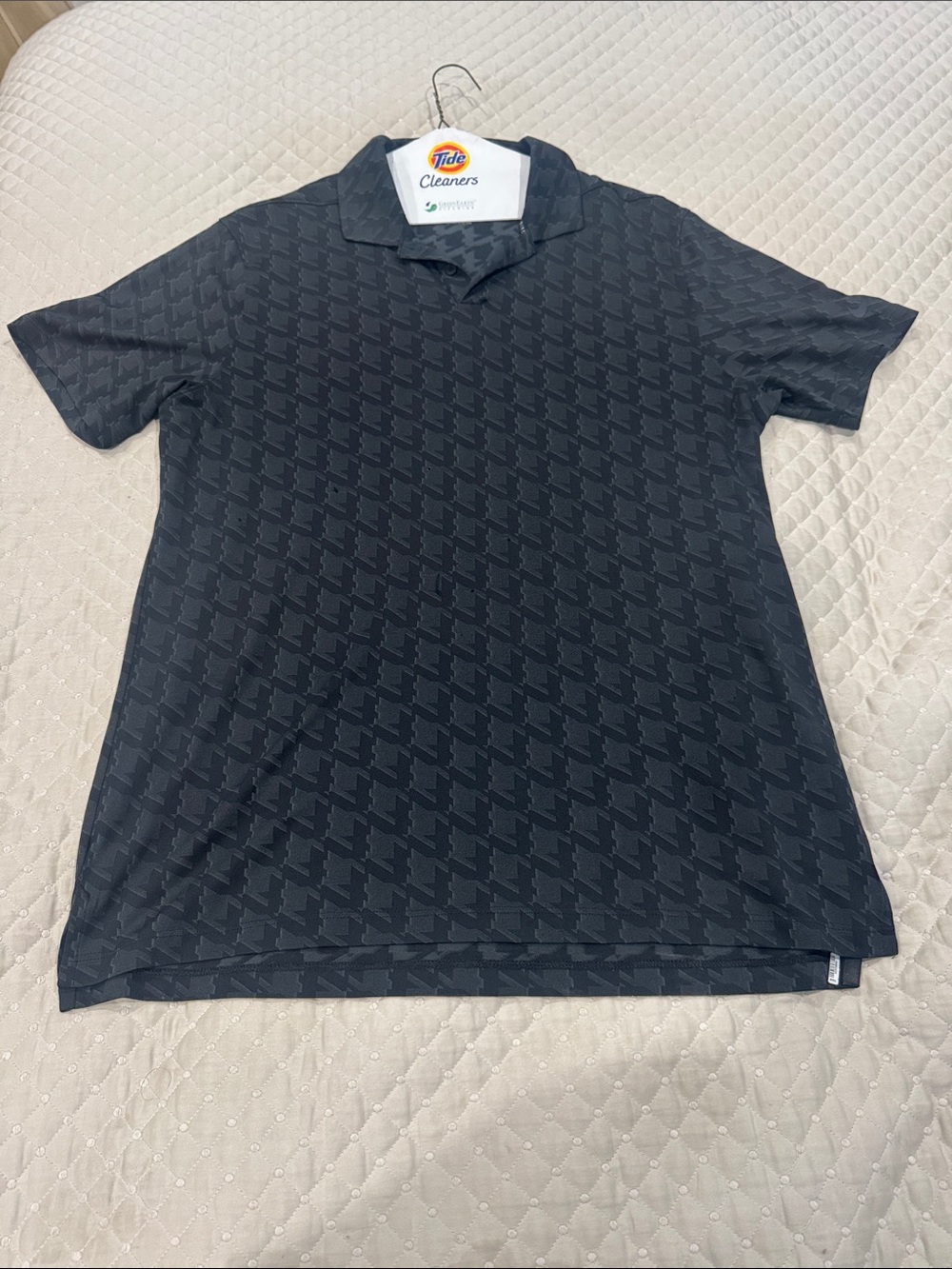 Nike Men's Dark Black Geometric Polo